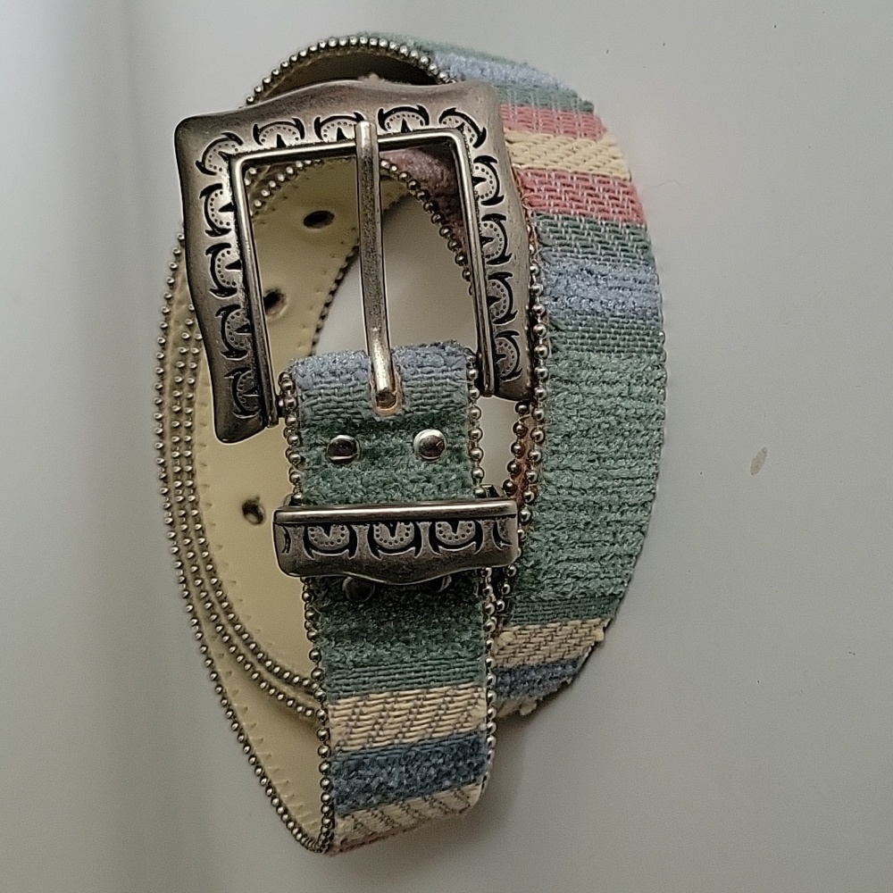 Elite Fresno California women's belt sz xl
